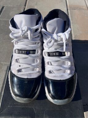 Jordan Retro Size 4Y